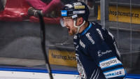 hokej čb GliR0hNW4AEk60y